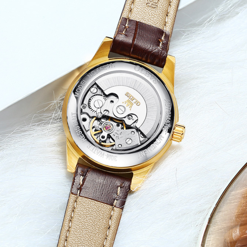 Mekanisk ur Olevs Aurum